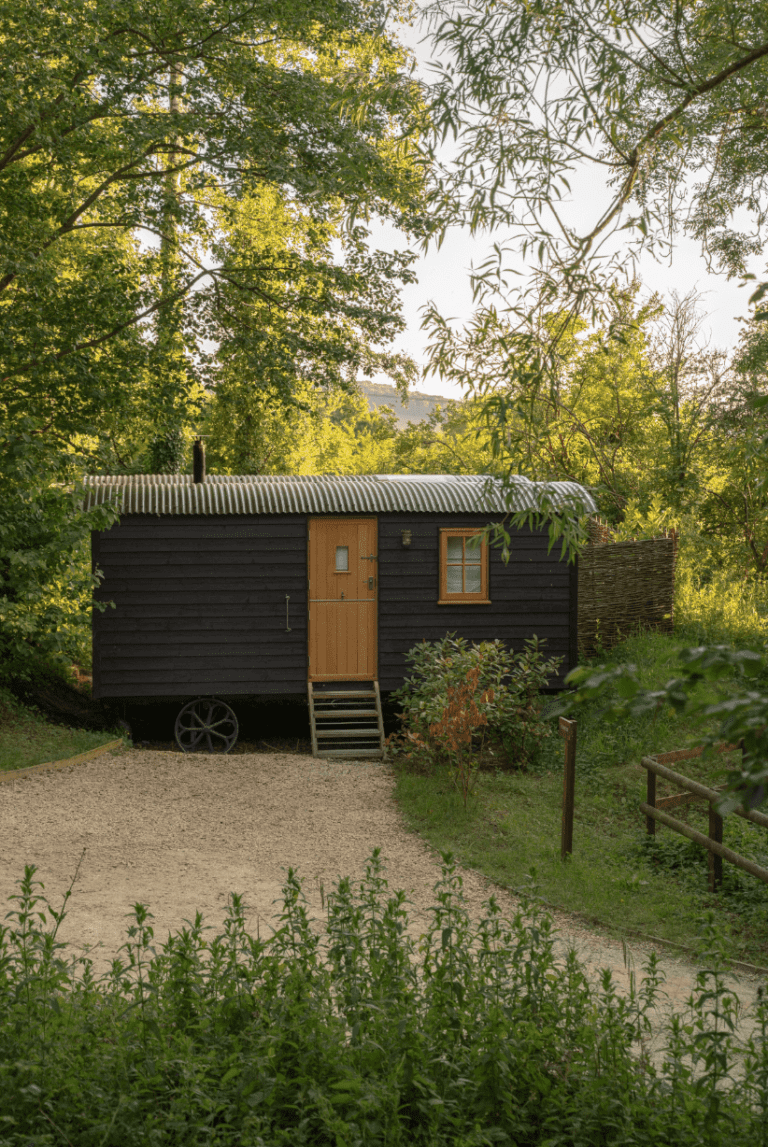 10 Shepherds Huts in The Cotswolds